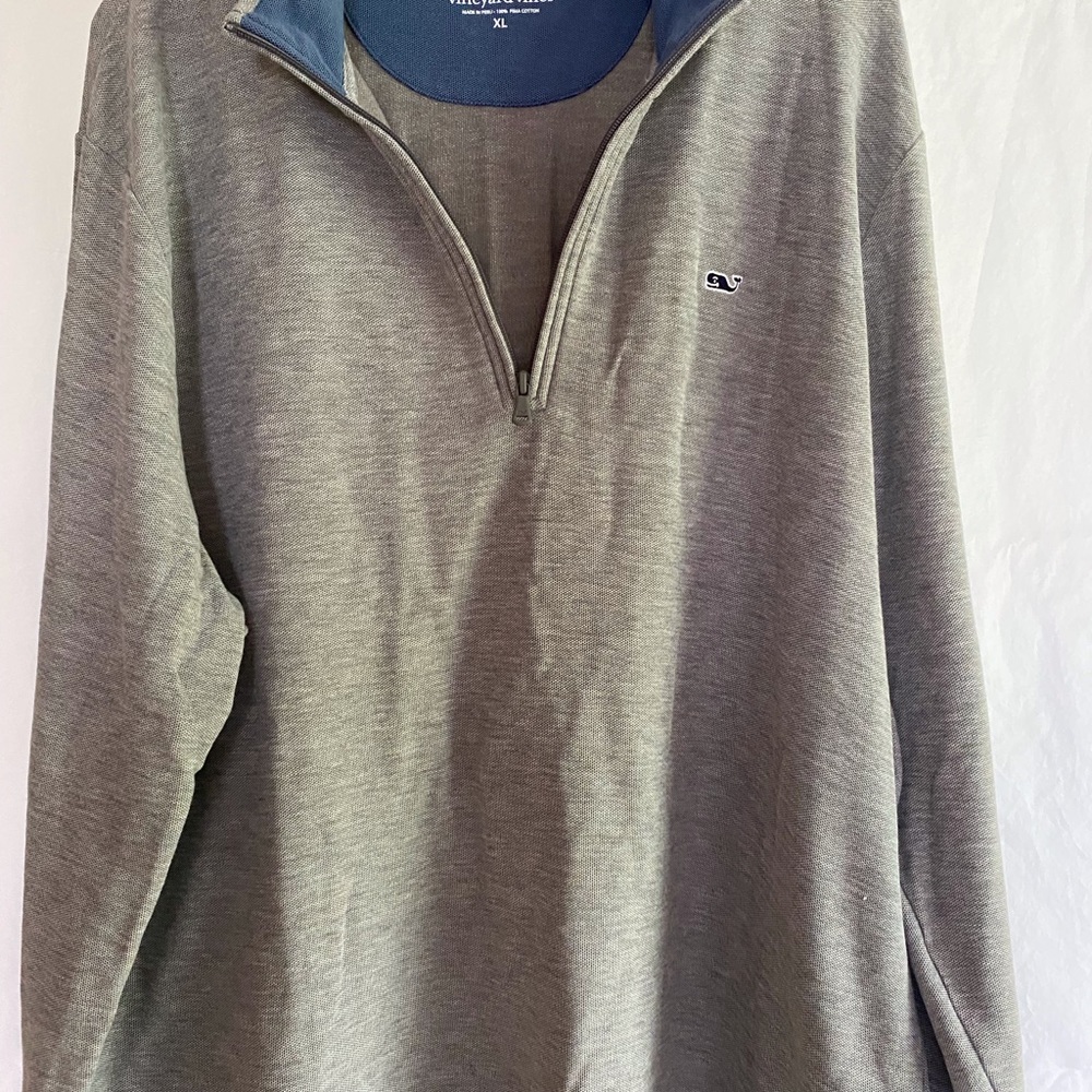 Men’s Vineyard Vines Pullover XL